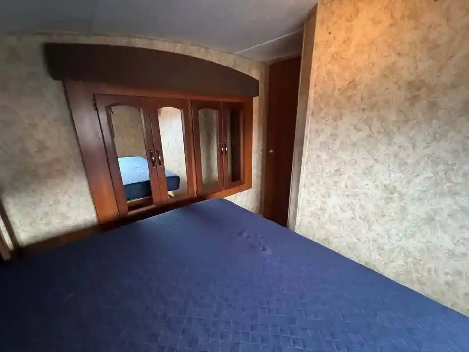 
								2012 Keystone COUGAR 29RES full									