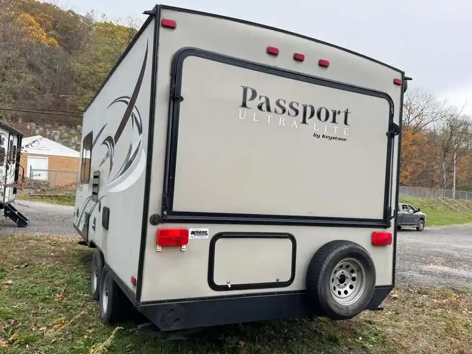 
								2015 Keystone PASSPORT 171EXP full									
