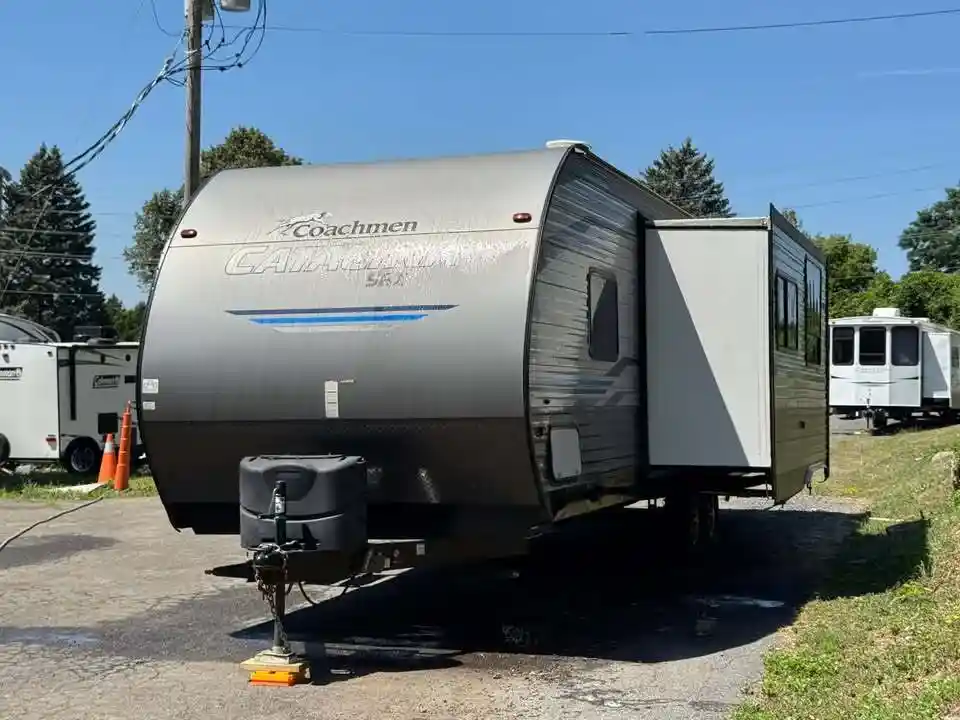 
								2019 Coachmen CATALINA 291BHS full									