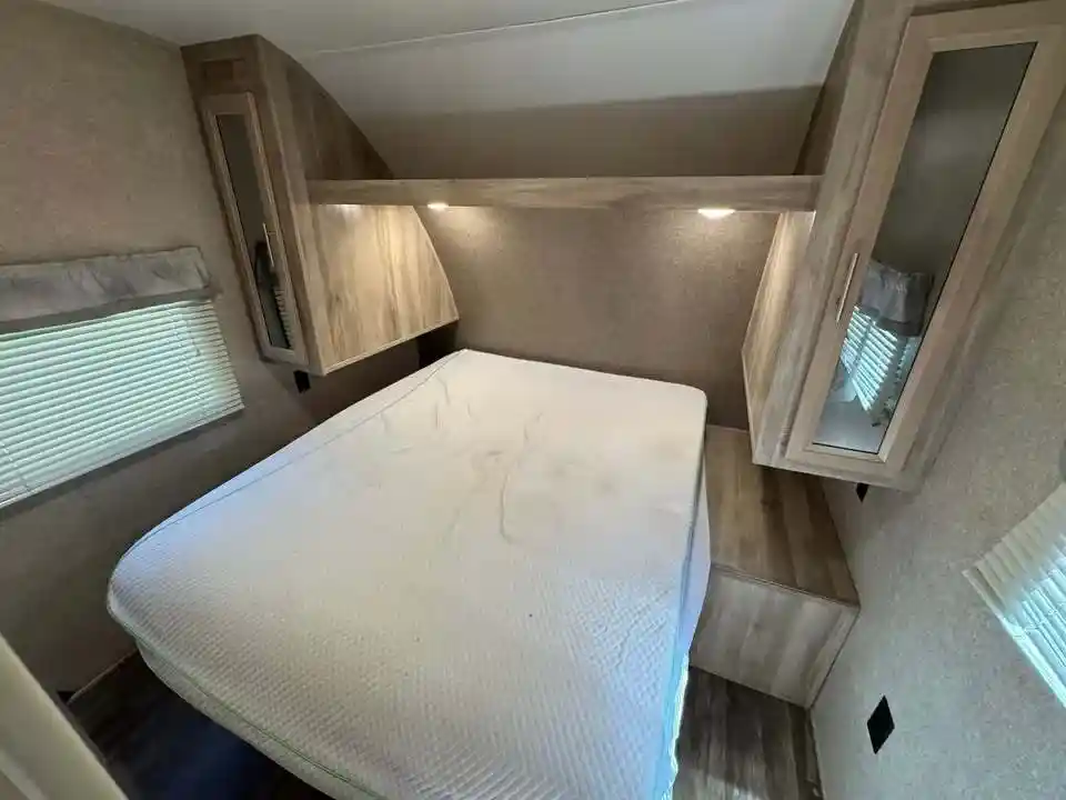 
								2019 Coachmen CATALINA 291BHS full									