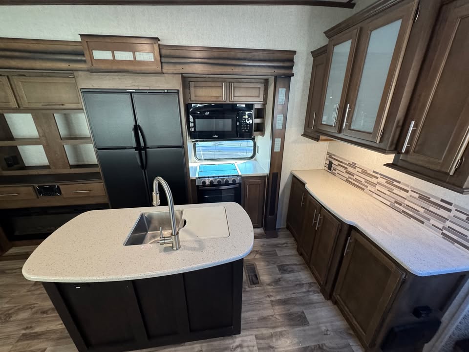 
								2019 Keystone Cougar 369BHS full									