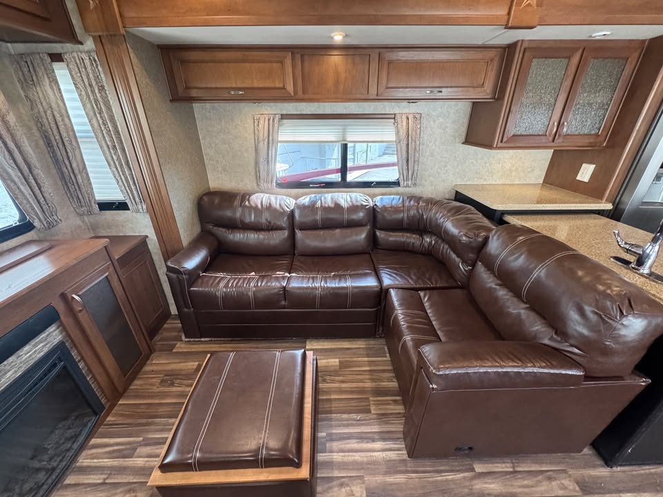 
								2016 Highland Ridge Open Range Roamer 347RES full									
